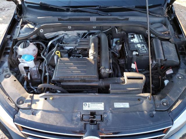 Photo 11 from auction – 2017 VOLKSWAGEN JETTA S with VIN 3VW2B7AJ0HM236835