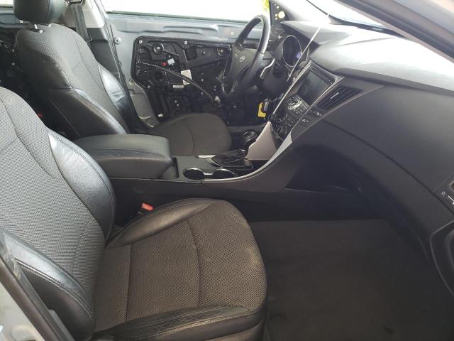 Photo 7 from auction – 2012 HYUNDAI SONATA SE with VIN 5NPEC4AB7CH428434
