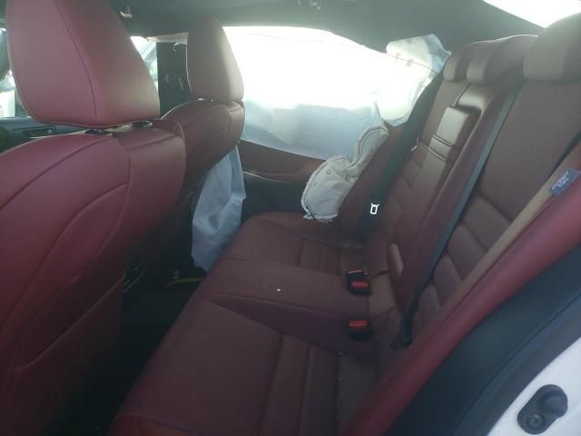 Photo 10 from auction – 2018 LEXUS IS 300 with VIN JTHC81D23J5030653