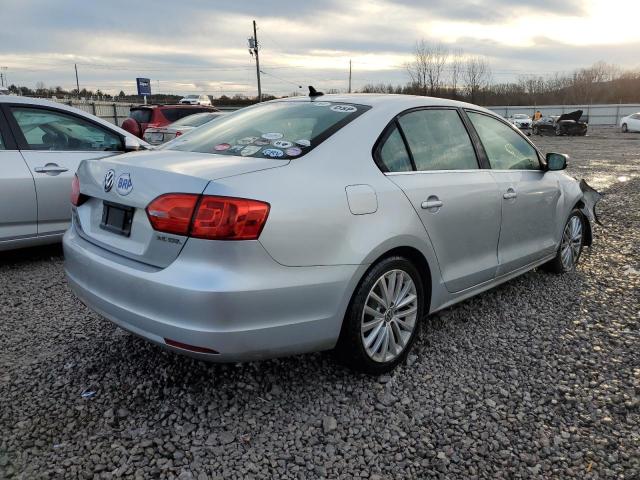 Photo 3 from auction – 2012 VOLKSWAGEN JETTA SEL with VIN 3VWLX7AJ7CM360437