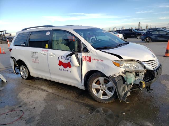 Photo 4 from auction – 2017 TOYOTA SIENNA LE with VIN 5TDKZ3DC2HS814907