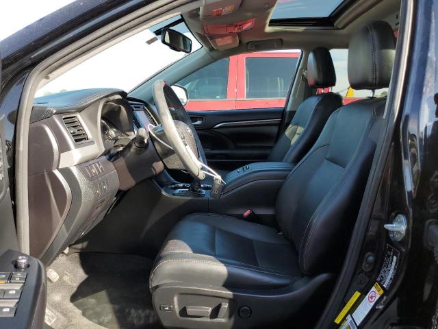 Photo 7 from auction – 2016 TOYOTA HIGHLANDER with VIN 5TDYKRFHXGS161736