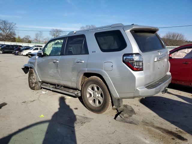 Photo 2 from auction – 2018 TOYOTA 4RUNNER SR with VIN JTEBU5JR2J5565809