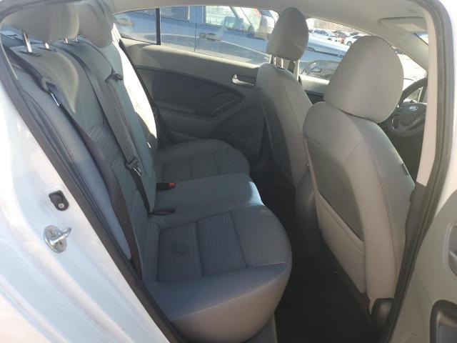 Photo 10 from auction – 2017 KIA FORTE LX with VIN 3KPFL4A74HE095802
