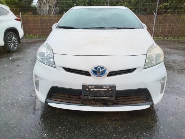 صورة رقم 5 من المزاد - 2015 TOYOTA PRIUS مع VIN JTDKN3DU3F1900273