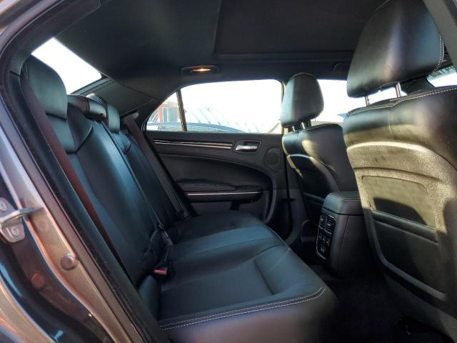 Photo 10 from auction – 2018 CHRYSLER 300 S with VIN 2C3CCAGG9JH256362