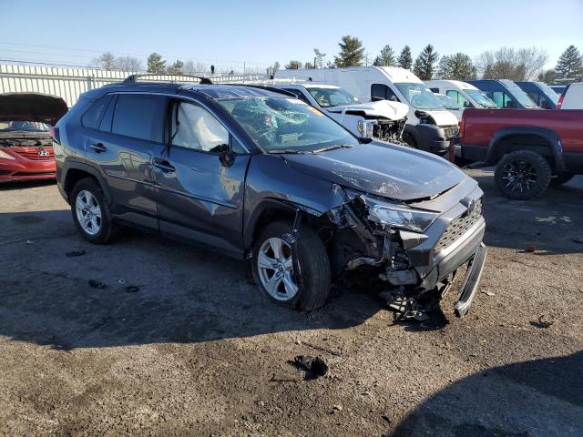 Photo 4 from auction – 2021 TOYOTA RAV4 XLE with VIN 2T3P1RFV4MW243203