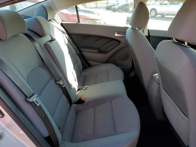 Photo 10 from auction – 2017 KIA FORTE LX with VIN 3KPFL4A75HE083545
