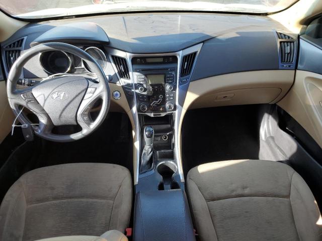 Photo 8 from auction – 2011 HYUNDAI SONATA HYB with VIN KMHEC4A41BA018778