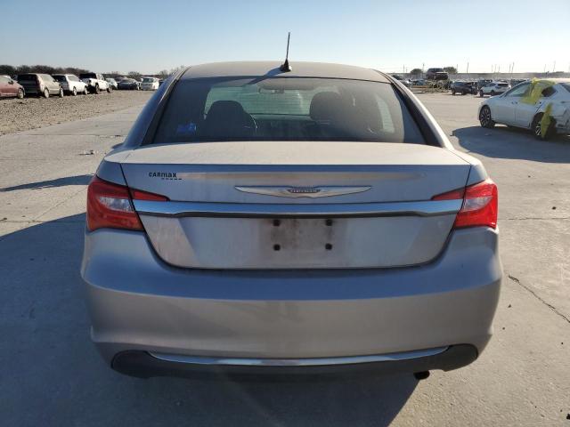 Photo 6 from auction – 2013 CHRYSLER 200 TOURIN with VIN 1C3CCBBB0DN525670