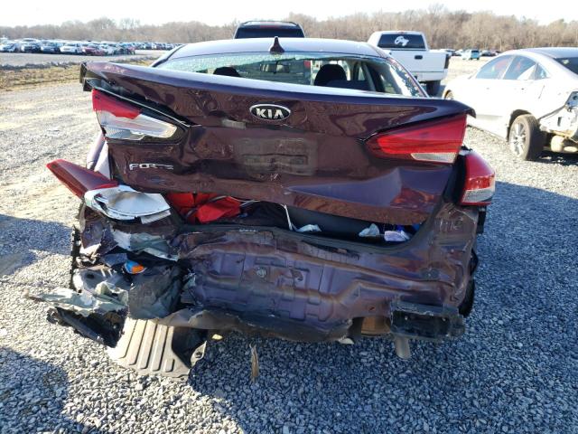 Photo 6 from auction – 2018 KIA FORTE LX with VIN 3KPFK4A71JE169329