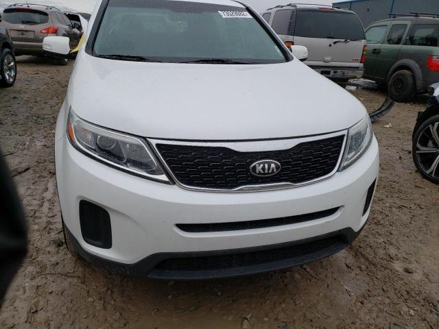 Photo 5 from auction – 2015 KIA SORENTO LX with VIN 5XYKTCA60FG613615