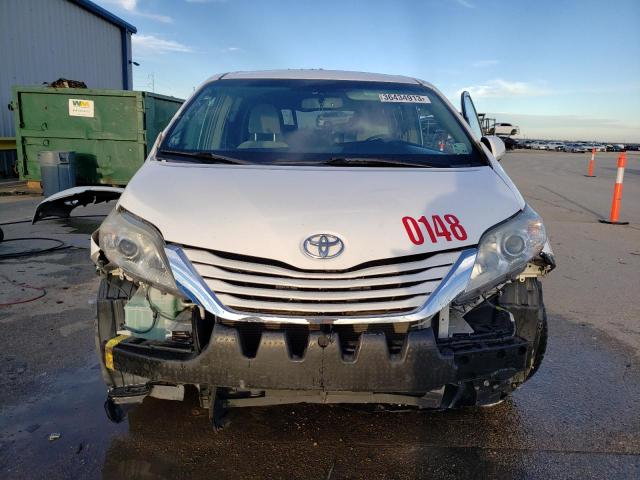 Photo 5 from auction – 2017 TOYOTA SIENNA LE with VIN 5TDKZ3DC2HS814907