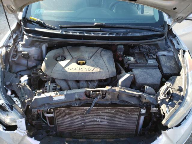 Photo 11 from auction – 2012 HYUNDAI ELANTRA GL with VIN 5NPDH4AE2CH115539