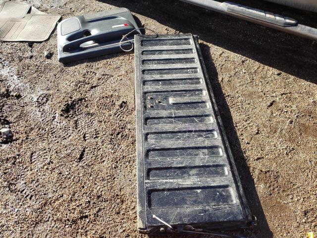Photo 12 from auction – 2002 CHEVROLET SILVERADO with VIN 1GCGK13U42F149203