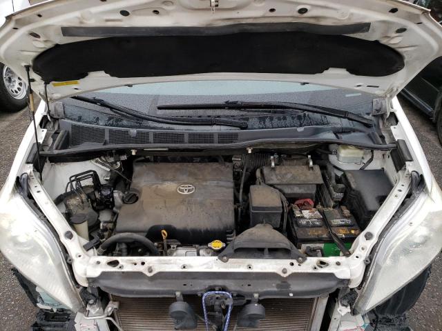 Photo 12 from auction – 2011 TOYOTA SIENNA LE with VIN 5TDKK3DC2BS115871