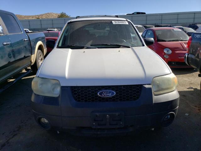 Photo 5 from auction – 2005 FORD ESCAPE XLS with VIN 1FMYU92Z65KD63871