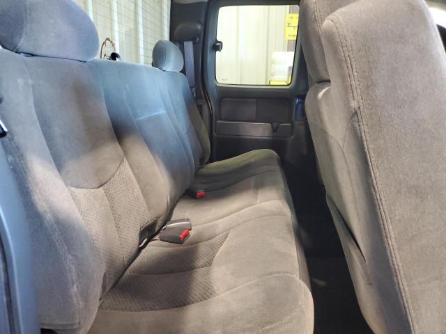 Photo 10 from auction – 2005 CHEVROLET SILVERADO with VIN 1GCEK19B95E245299