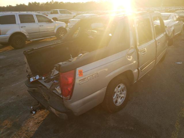 Photo 3 from auction – 2004 CHEVROLET AVALANCHE with VIN 3GNEC12T14G187218