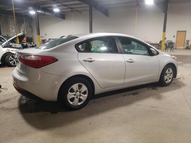 Photo 3 from auction – 2015 KIA FORTE LX with VIN KNAFX4A64F5368593