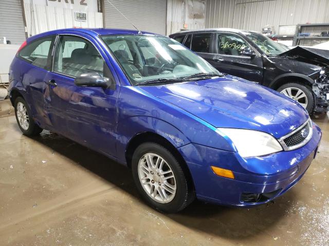 FORD FOCUS ZX3 2005 with VIN 3FAFP31N05R110867 - Photo from auction