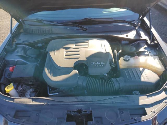 Photo 11 from auction – 2018 CHRYSLER 300 S with VIN 2C3CCAGG9JH256362
