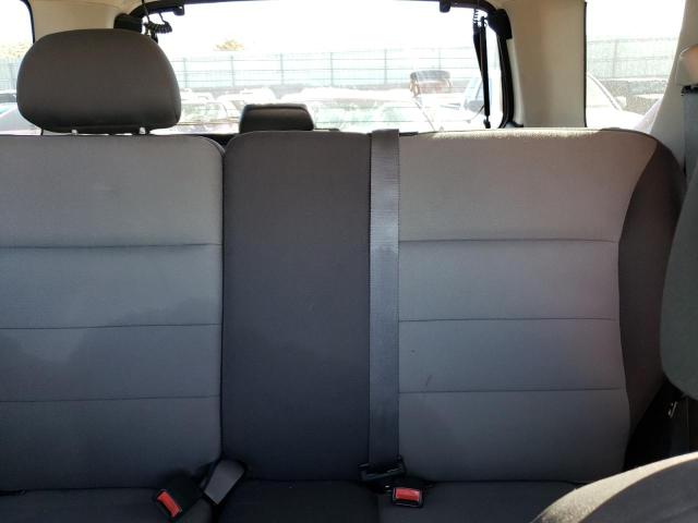Photo 10 from auction – 2005 FORD ESCAPE XLS with VIN 1FMYU92Z65KD63871