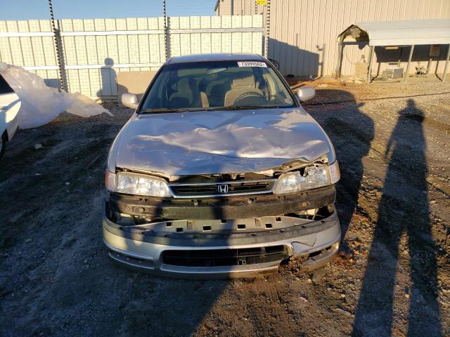 Zdjęcie 5 z aukcji – 1997 HONDA ACCORD z VIN JHMCD5636VC010522