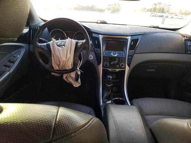 Photo 8 from auction – 2011 HYUNDAI SONATA SE with VIN 5NPEC4AC2BH030619