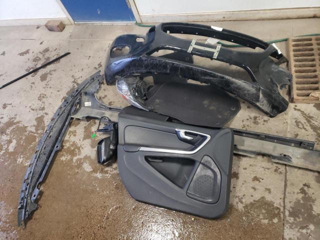 Photo 12 from auction – 2013 VOLVO S60 T5 with VIN YV1612FS7D1227840