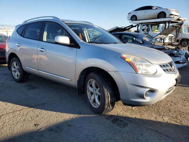 Photo 4 from auction – 2011 NISSAN ROGUE S with VIN JN8AS5MV9BW313604