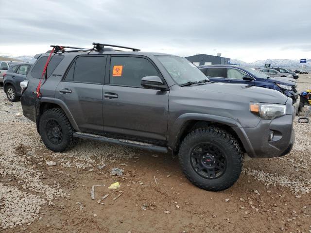 Photo 4 from auction – 2016 TOYOTA 4RUNNER SR with VIN JTEBU5JRXG5352082