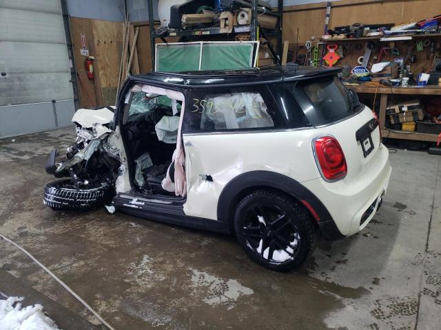 Photo 2 from auction – 2017 MINI COOPER S with VIN WMWXP7C50H3B94159