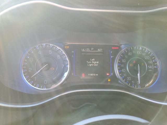 Photo 9 from auction – 2015 CHRYSLER 200 LIMITE with VIN 1C3CCCAB2FN758640