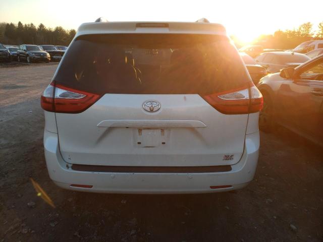 Photo 6 from auction – 2017 TOYOTA SIENNA XLE with VIN 5TDDZ3DC7HS165257