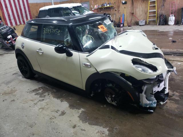 Photo 4 from auction – 2017 MINI COOPER S with VIN WMWXP7C50H3B94159