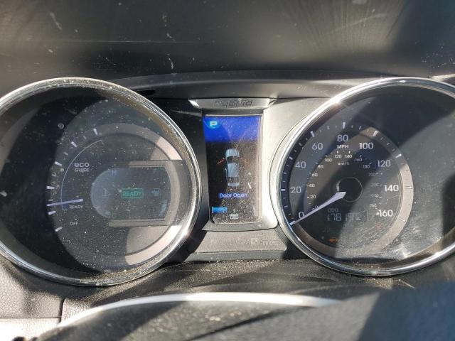 Photo 9 from auction – 2013 HYUNDAI SONATA HYB with VIN KMHEC4A45DA078467