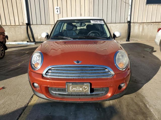 Photo 5 from auction – 2011 MINI COOPER with VIN WMWSU3C58BT091152