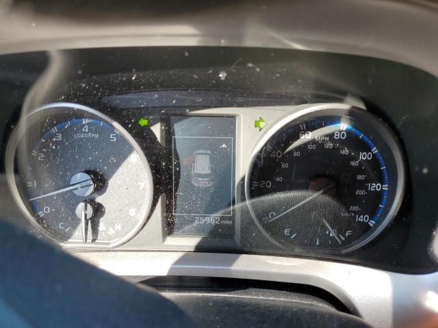 Photo 9 from auction – 2018 TOYOTA RAV4 LE with VIN JTMZFREV1JJ150869
