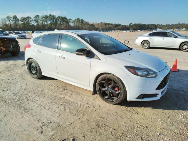 Photo 4 from auction – 2014 FORD FOCUS ST with VIN 1FADP3L90EL163980