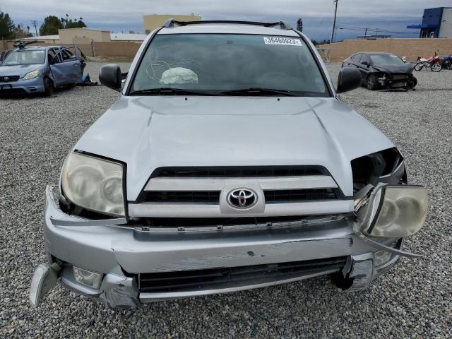 Photo 5 from auction – 2004 TOYOTA 4RUNNER SR with VIN JTEZU14R140022097