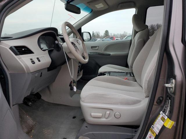 Photo 7 from auction – 2014 TOYOTA SIENNA LE with VIN 5TDKK3DC8ES429500