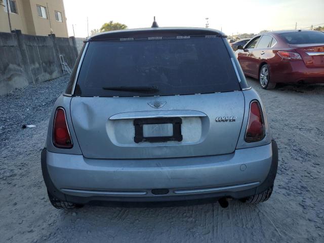 Photo 6 from auction – 2006 MINI COOPER with VIN WMWRC33566TK66070