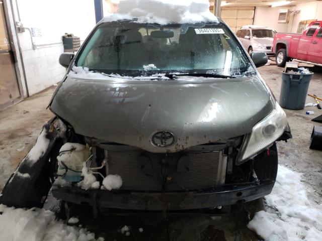Photo 5 from auction – 2011 TOYOTA SIENNA XLE with VIN 5TDYK3DC1BS013455