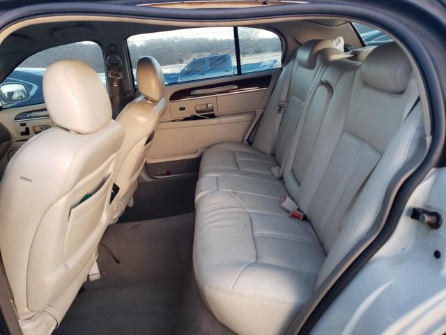Photo 10 from auction – 2004 LINCOLN TOWN CAR U with VIN 1LNHM85W64Y616341