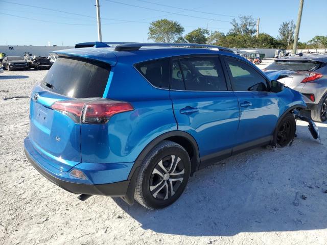 Photo 3 from auction – 2018 TOYOTA RAV4 LE with VIN JTMZFREV1JJ150869