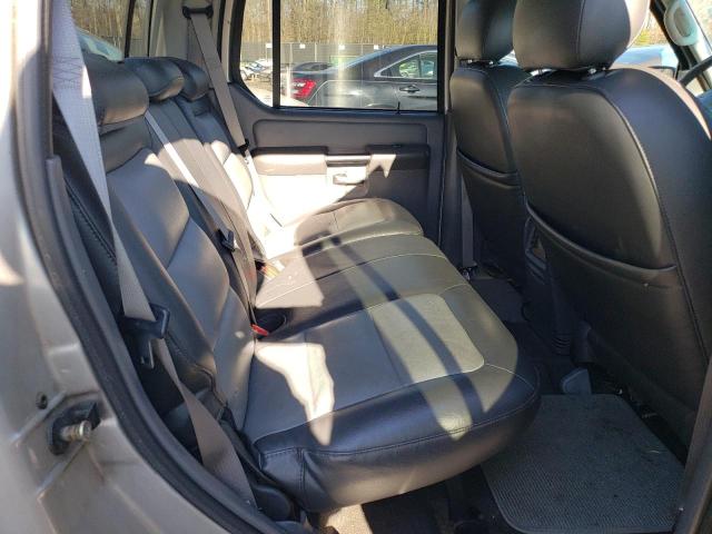 Photo 10 from auction – 2005 FORD EXPLORER S with VIN 1FMZU77K45UB01789