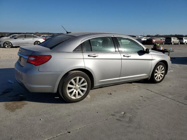 Photo 3 from auction – 2013 CHRYSLER 200 TOURIN with VIN 1C3CCBBB0DN525670