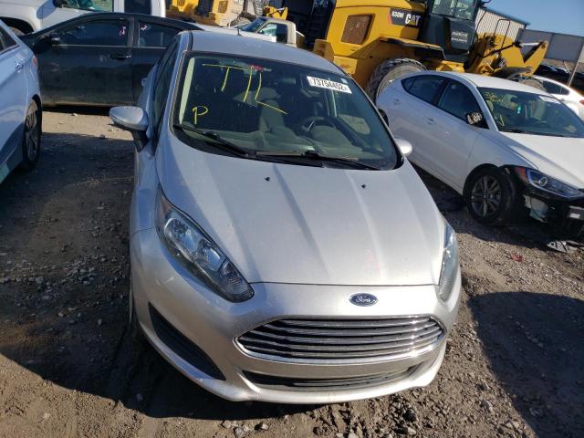 Photo 5 from auction – 2016 FORD FIESTA SE with VIN 3FADP4EJ3GM113024