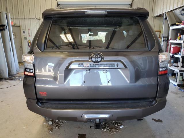 Photo 6 from auction – 2021 TOYOTA 4RUNNER SR with VIN JTEFU5JR8M5229636